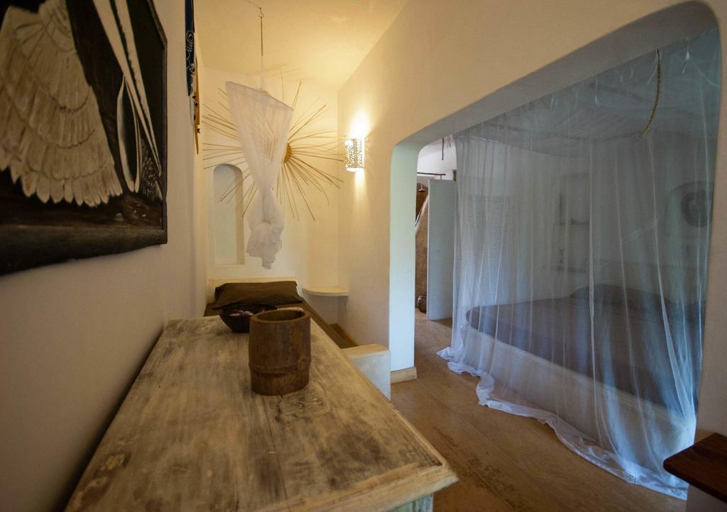 Zawadi Residence Ватаму Стая снимка